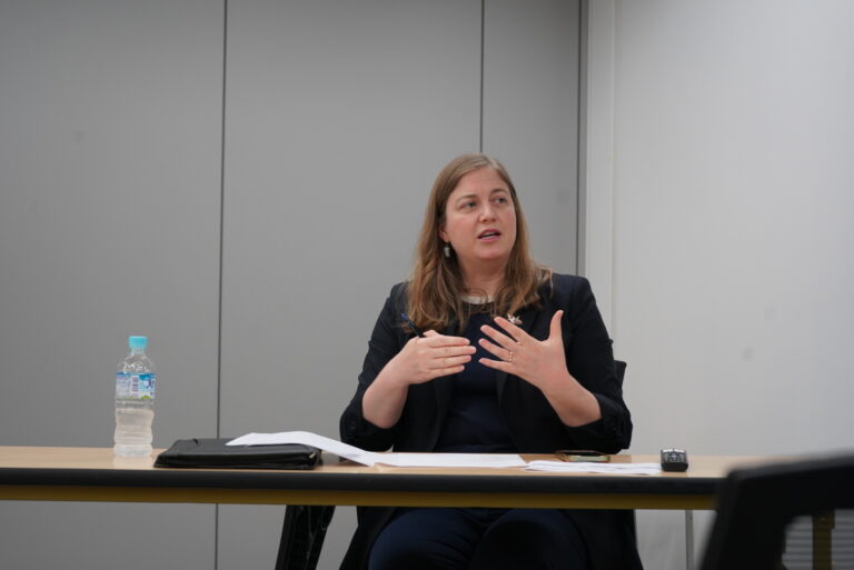 The U.S. Embassy Explores Theories of Leadership with LUJ Postgraduate Students